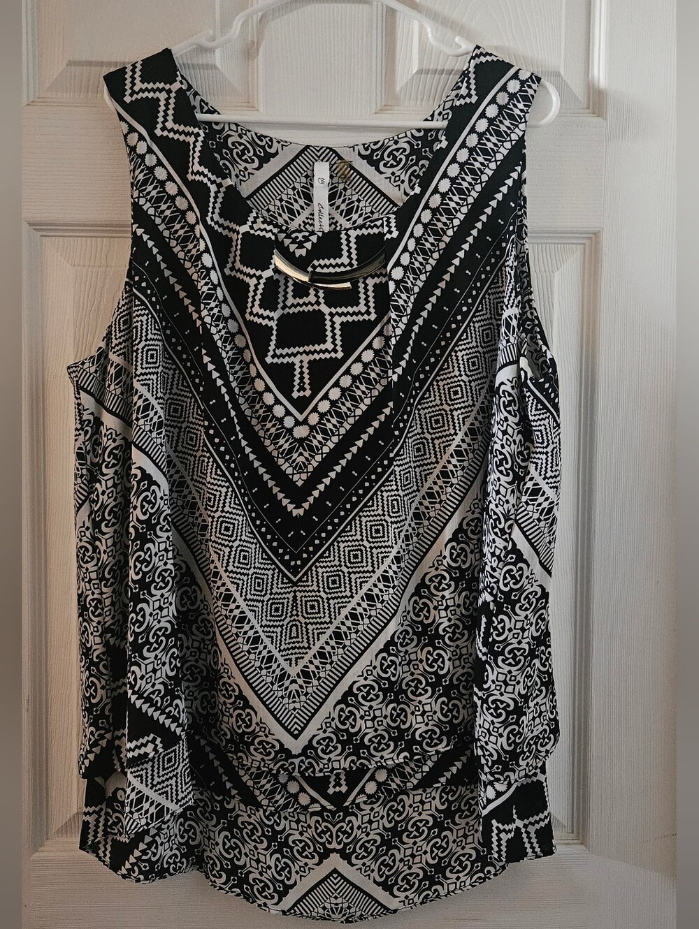 NY Collection Sleeveless Blouse